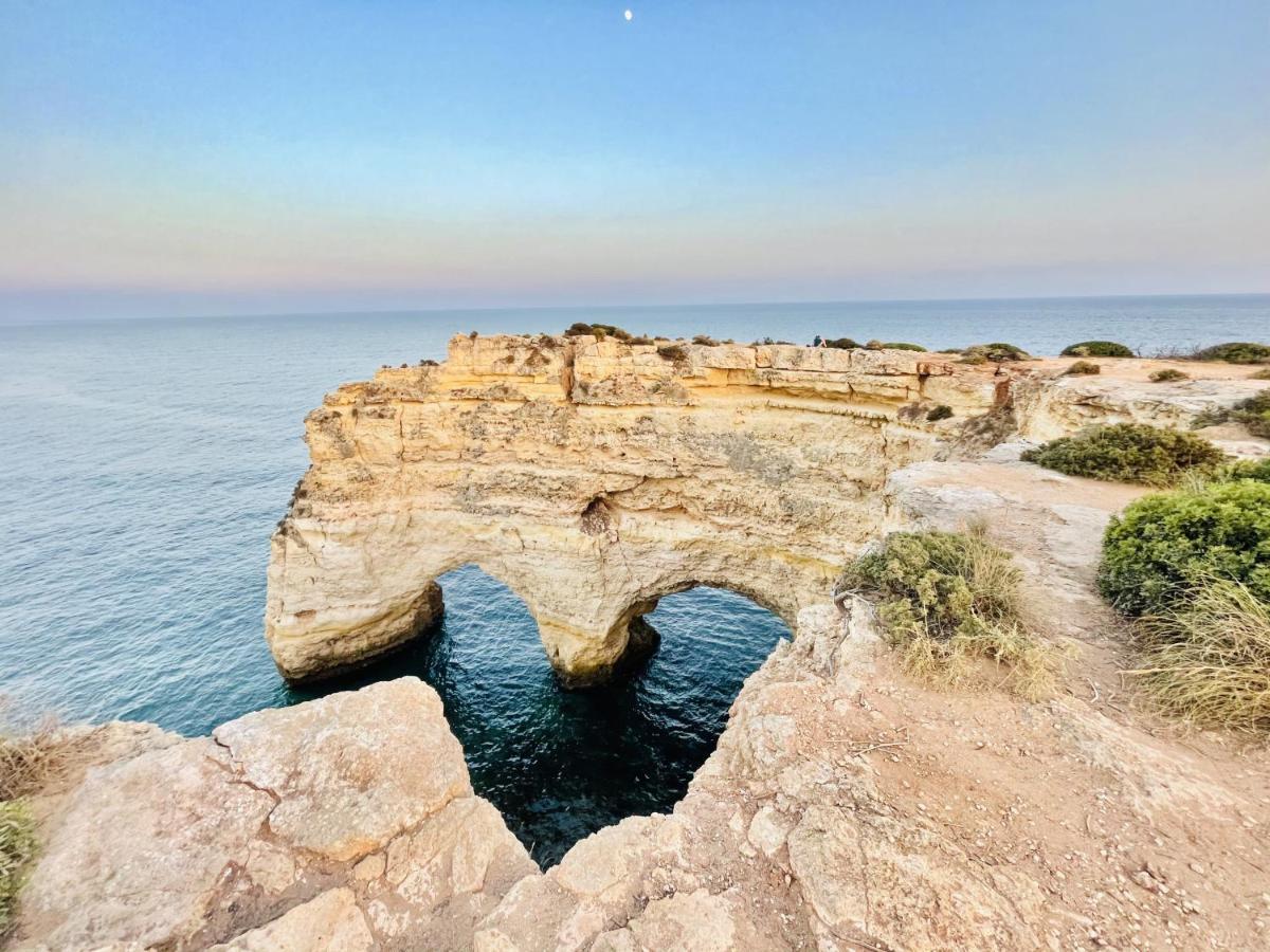 Sublimar - Beachfront - Tv Terrace - Nightlife Portimao Bagian luar foto
